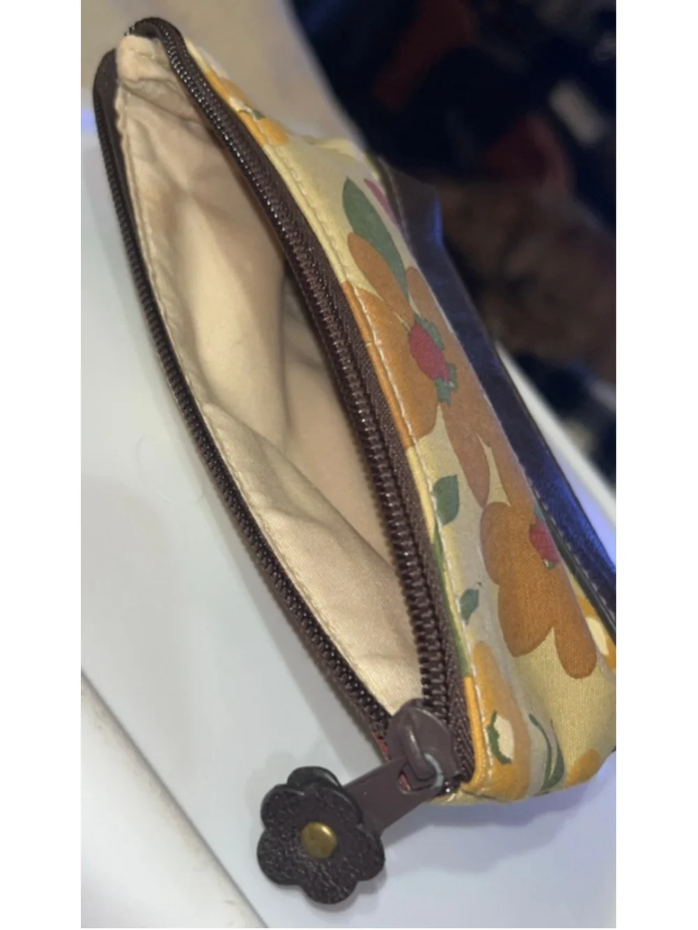 Women's Unbranded Floral Cosmetic Bag One Size Beige Brown